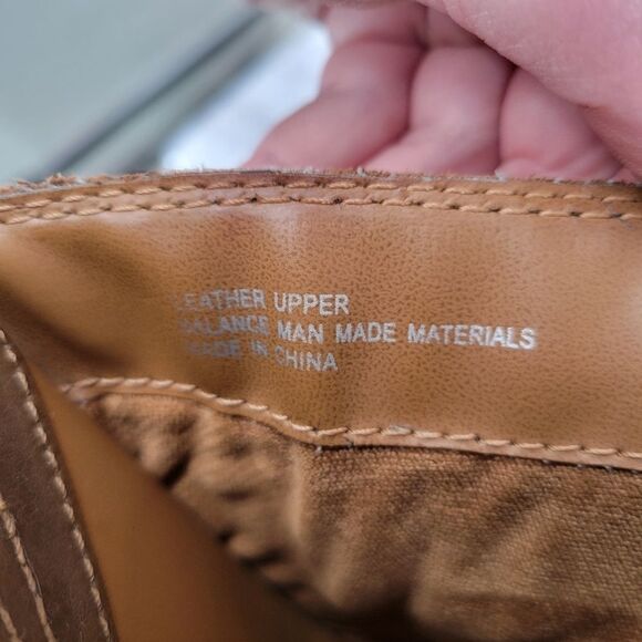 BOC Born Concepts Brown Leather Split Toe Buckel Heel Mule Women's Size 11 - Picture 14 of 14